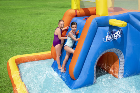 En team Koe Frustrerend Buurtfeest organiseren? Waterpark voor in je eigen tuin!