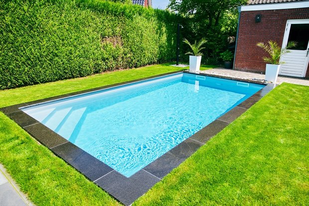 Snel Kunstmatig Netelig Zelf een zwembad maken? Modulair zwembad inbouwen in uw tuin.